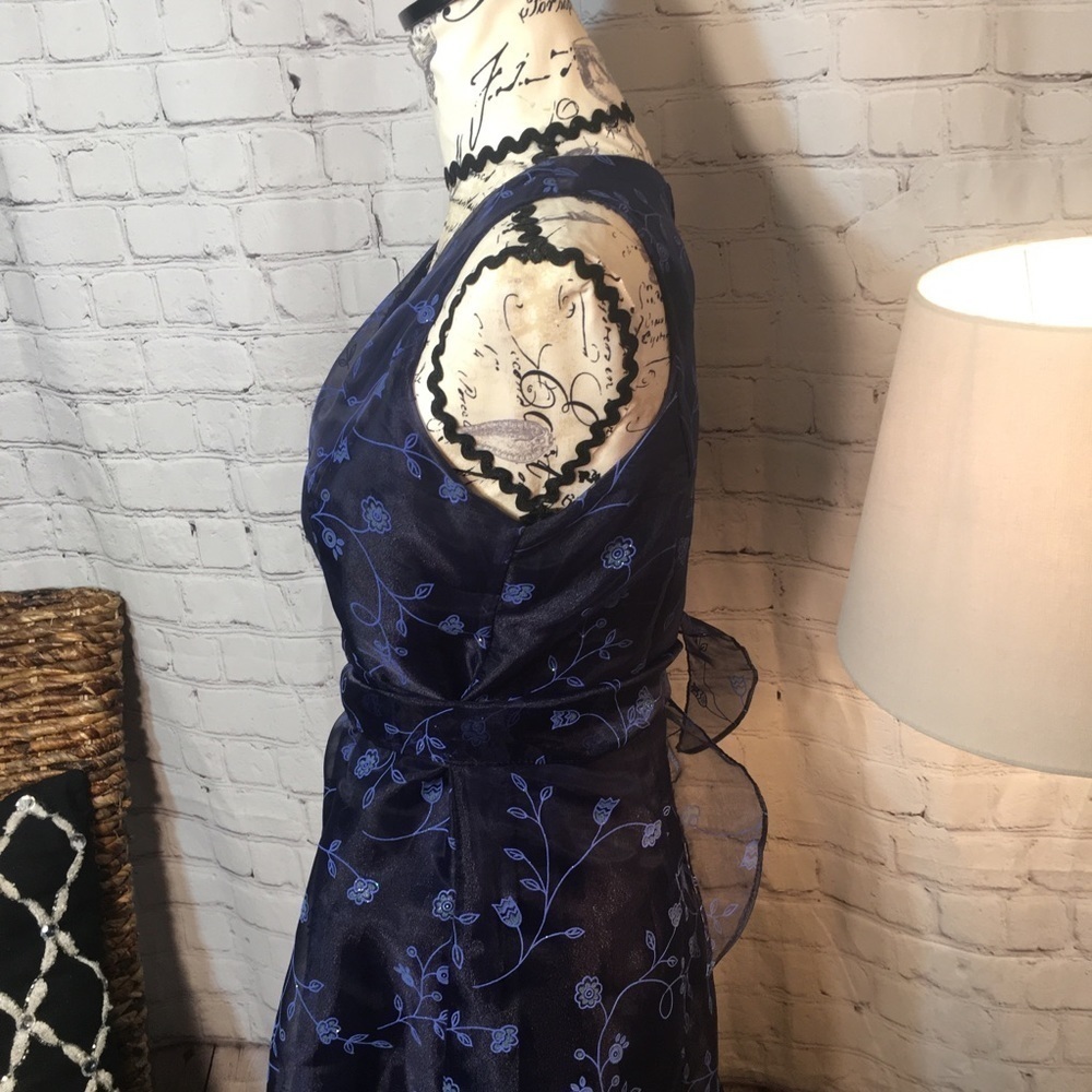 Beautiful Kids sleeveless formal dress - Picture 10 of 11